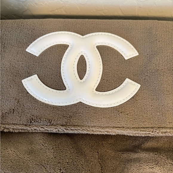 Sold———-   ** NEW **  CHANEL Precision - Picture 2 of 10